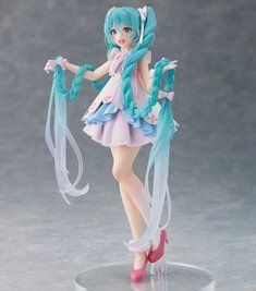 Аниме фигурка "Hatsune Miku (Хацуне Мику) Рапунцель (Rapunzel)" китайский эксклюзивный цвет (China Exclusive Color) - Страна Чудес (Wonderland) - оригинал Taito, 20 см